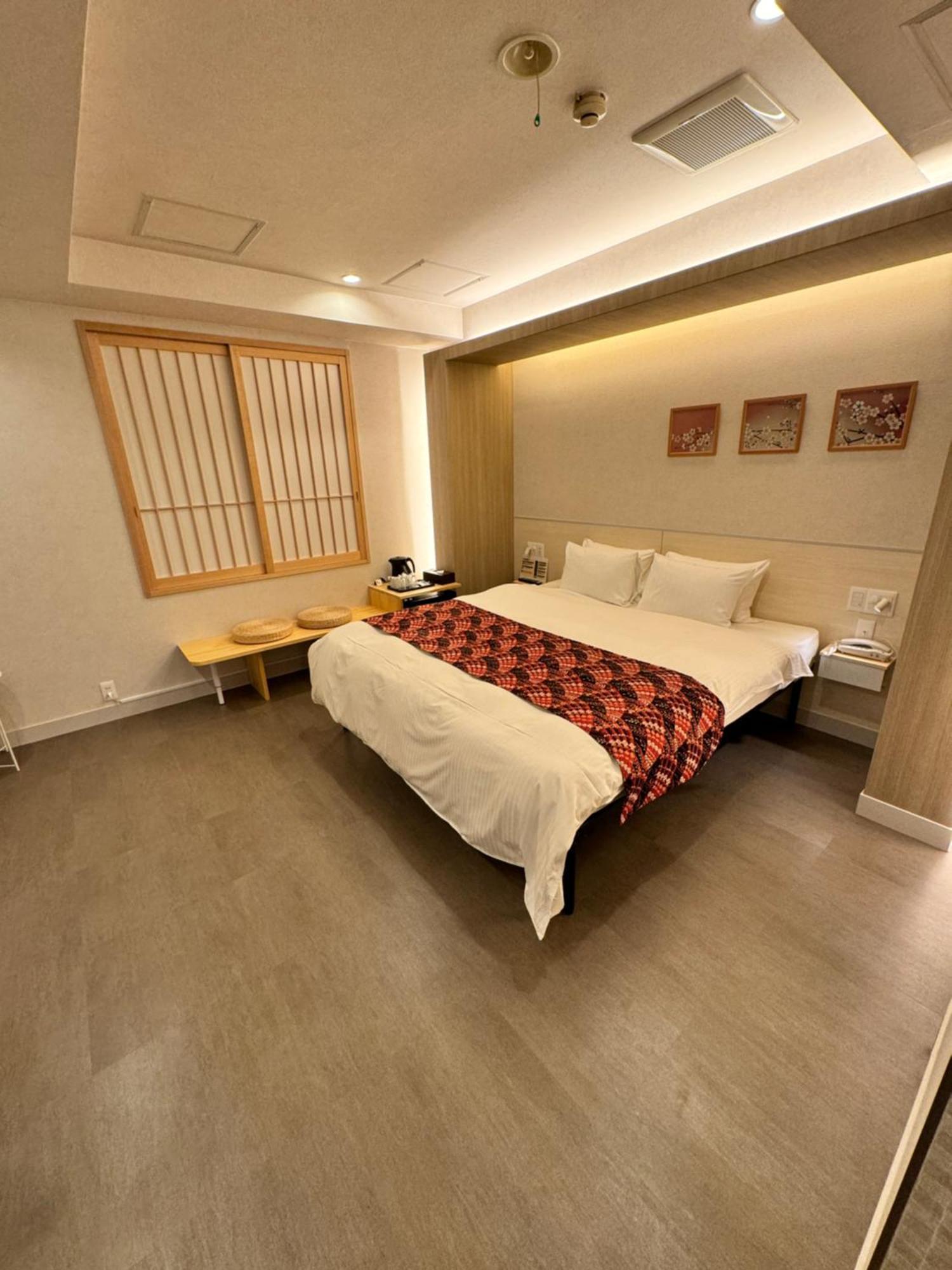 Hotel Be-zen shimanouchi Osaka Buitenkant foto